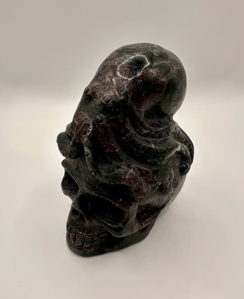 Dark Stone Skull